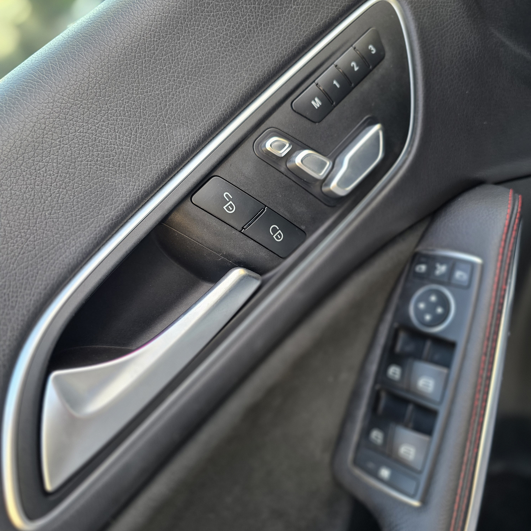 Mercedes class A 220d AMG pack night 6