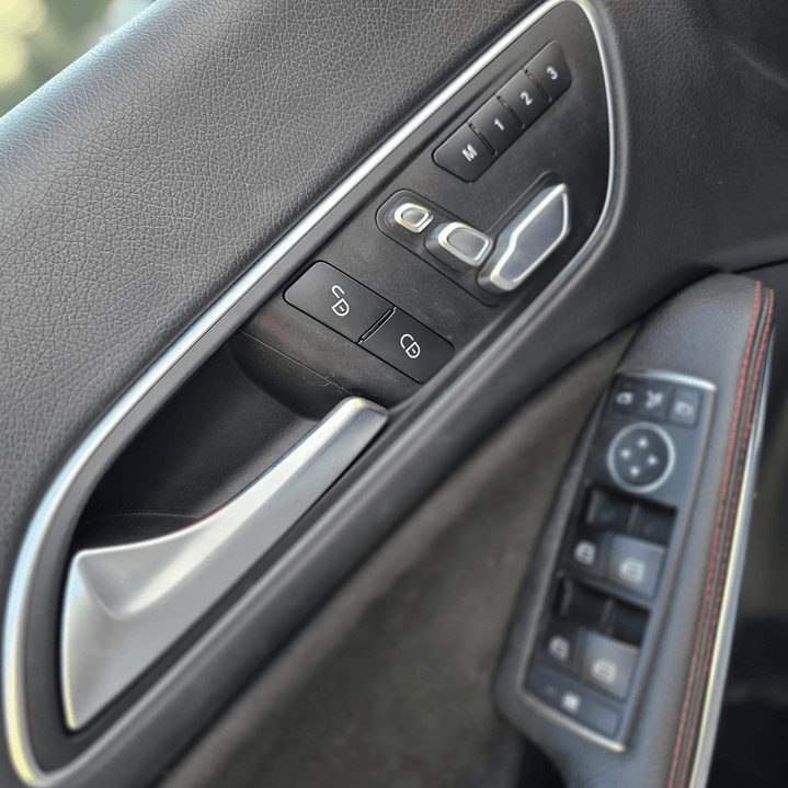 Mercedes class A 220d AMG pack night 6