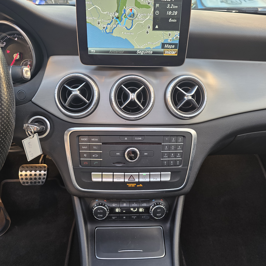 Mercedes class A 220d AMG pack night 19