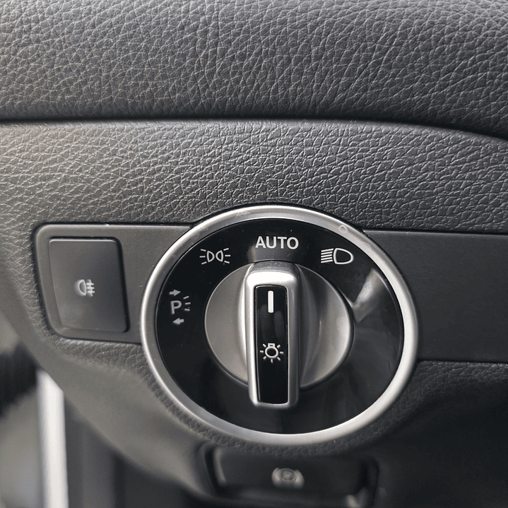 Mercedes class A 220d AMG pack night 21