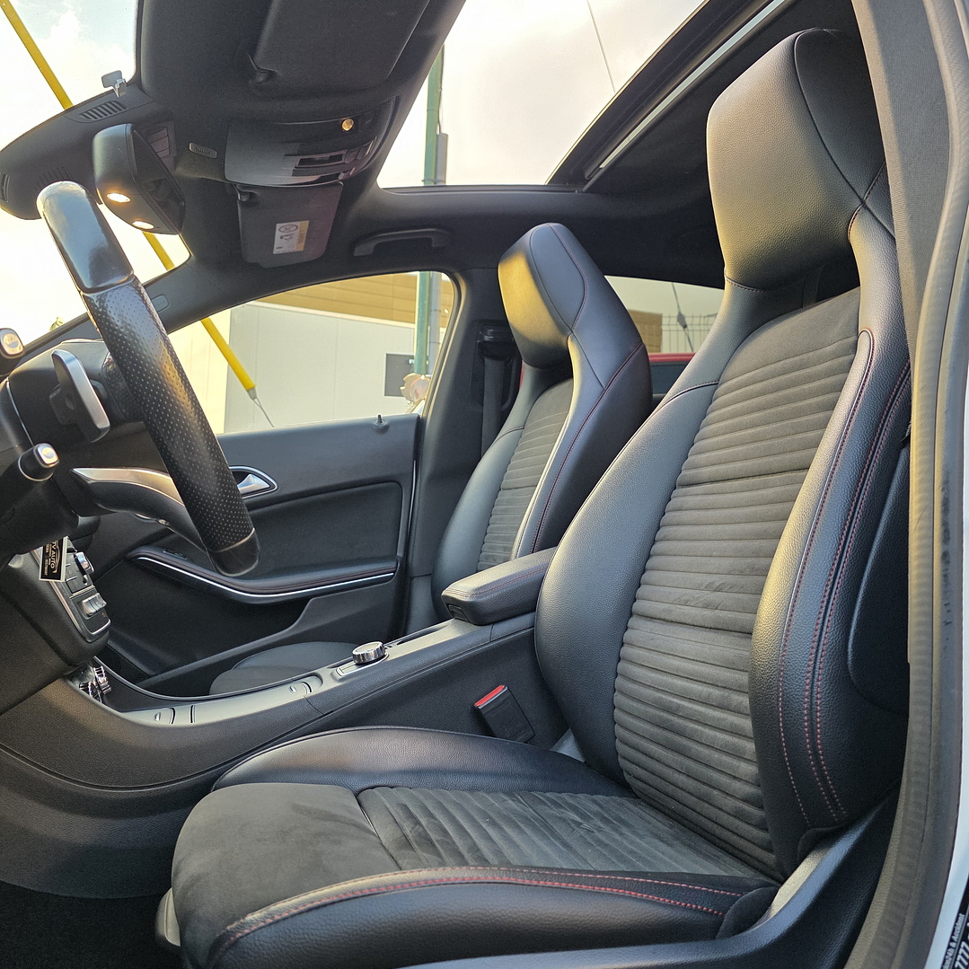 Mercedes class A 220d AMG pack night 23