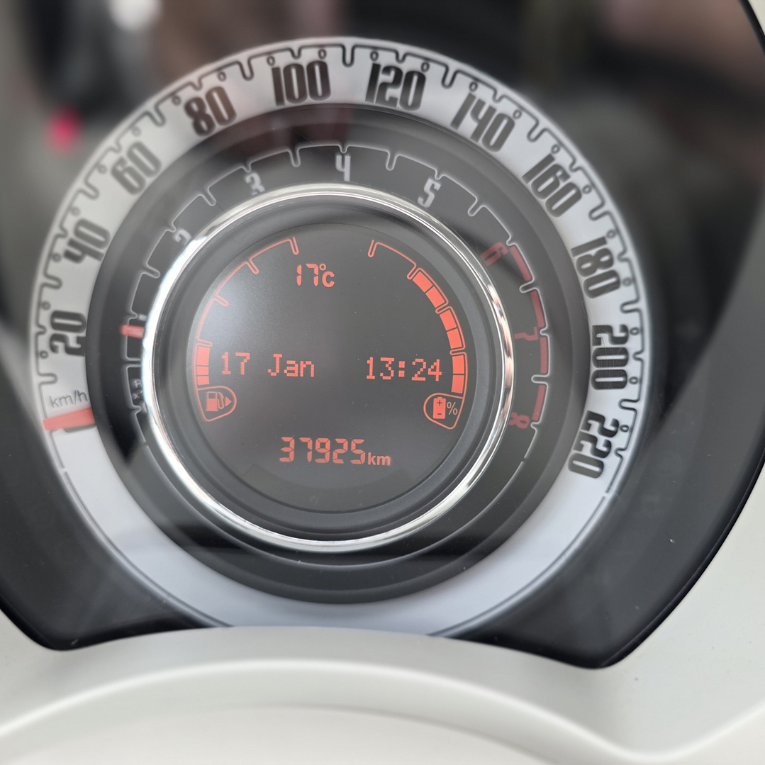 Fiat 500 cabrio HYbrid 15