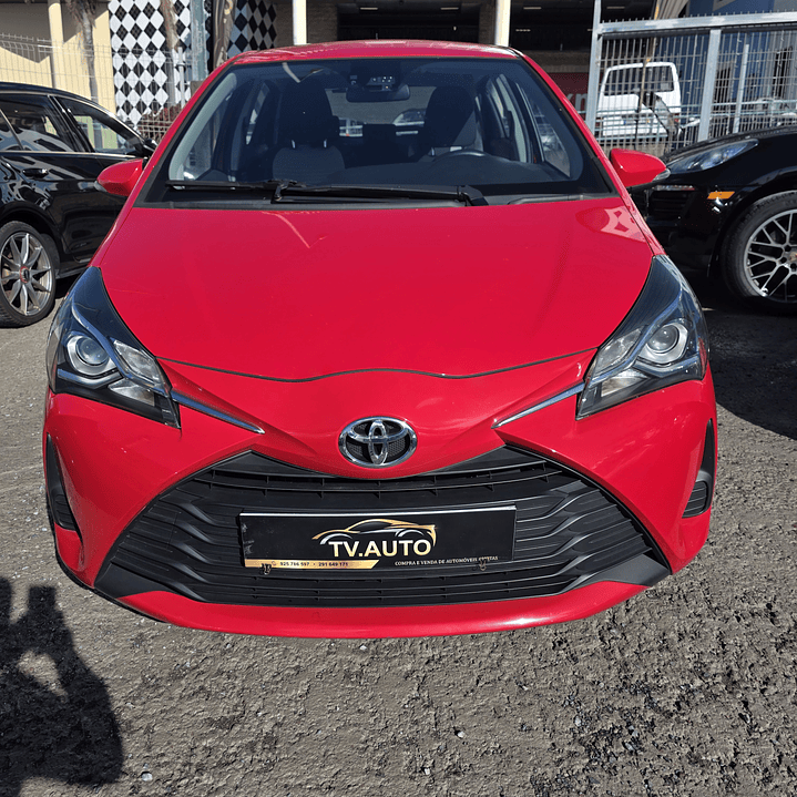 Toyota yaris vvti  1