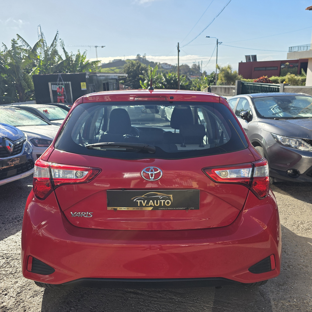 Toyota yaris vvti  9