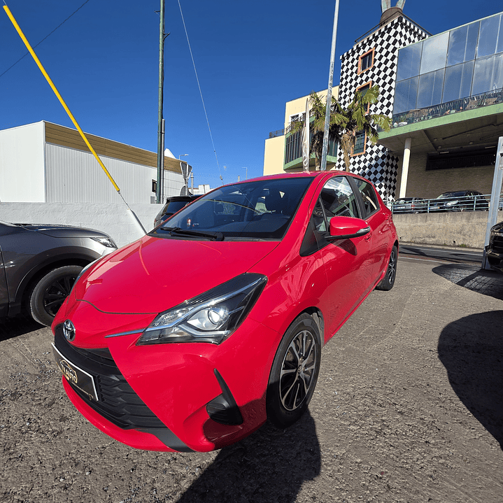 Toyota yaris vvti  10