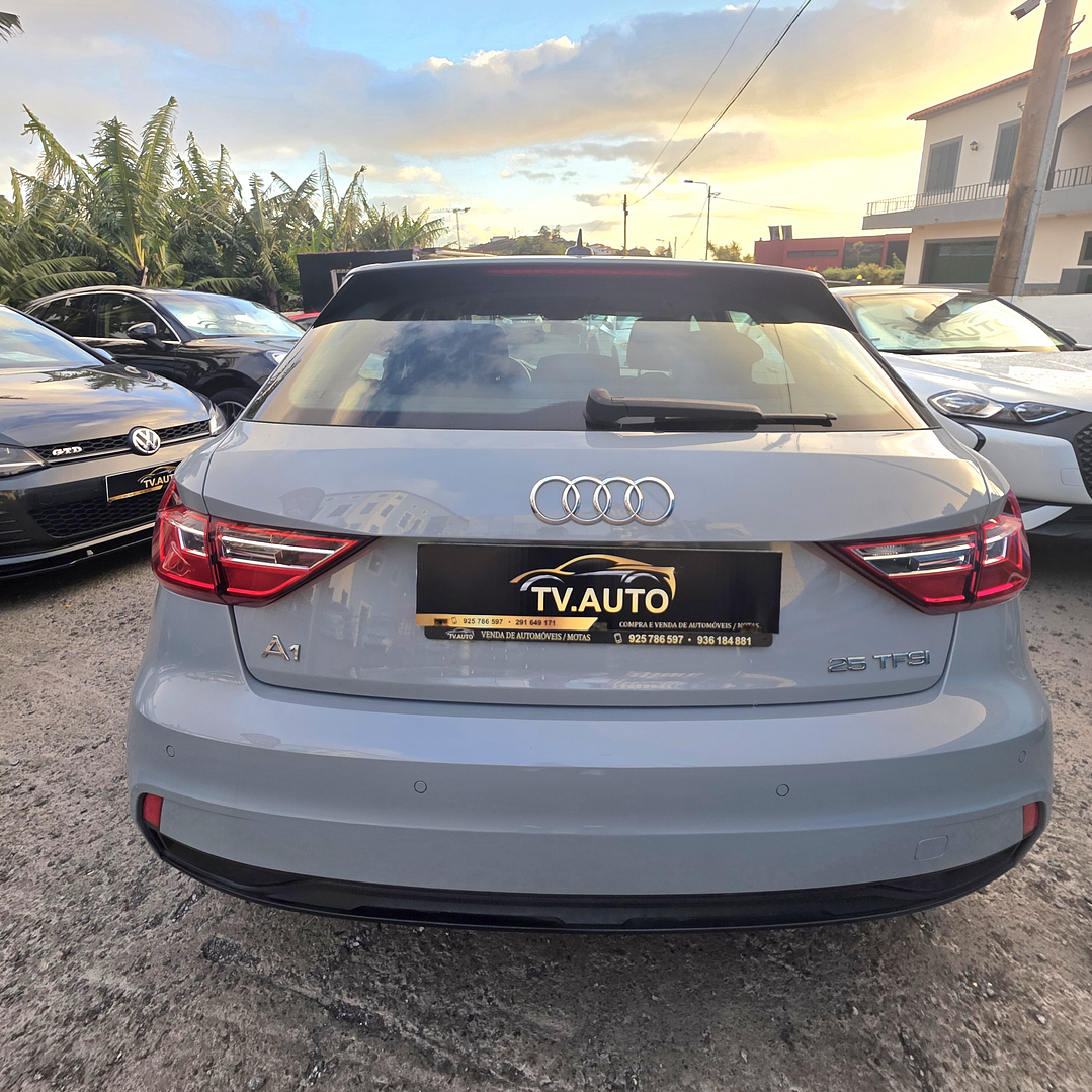 AUDI A1 SPORTBACK 25 TFSI 2