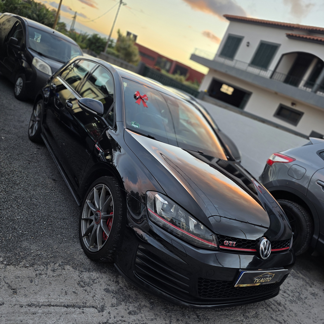 Volkswagen Golf 7 GTi perfotmace 4