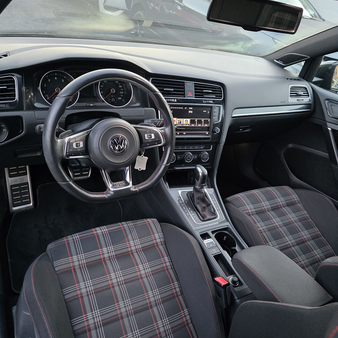 Volkswagen golf 7 GTi performace 3 portas 4