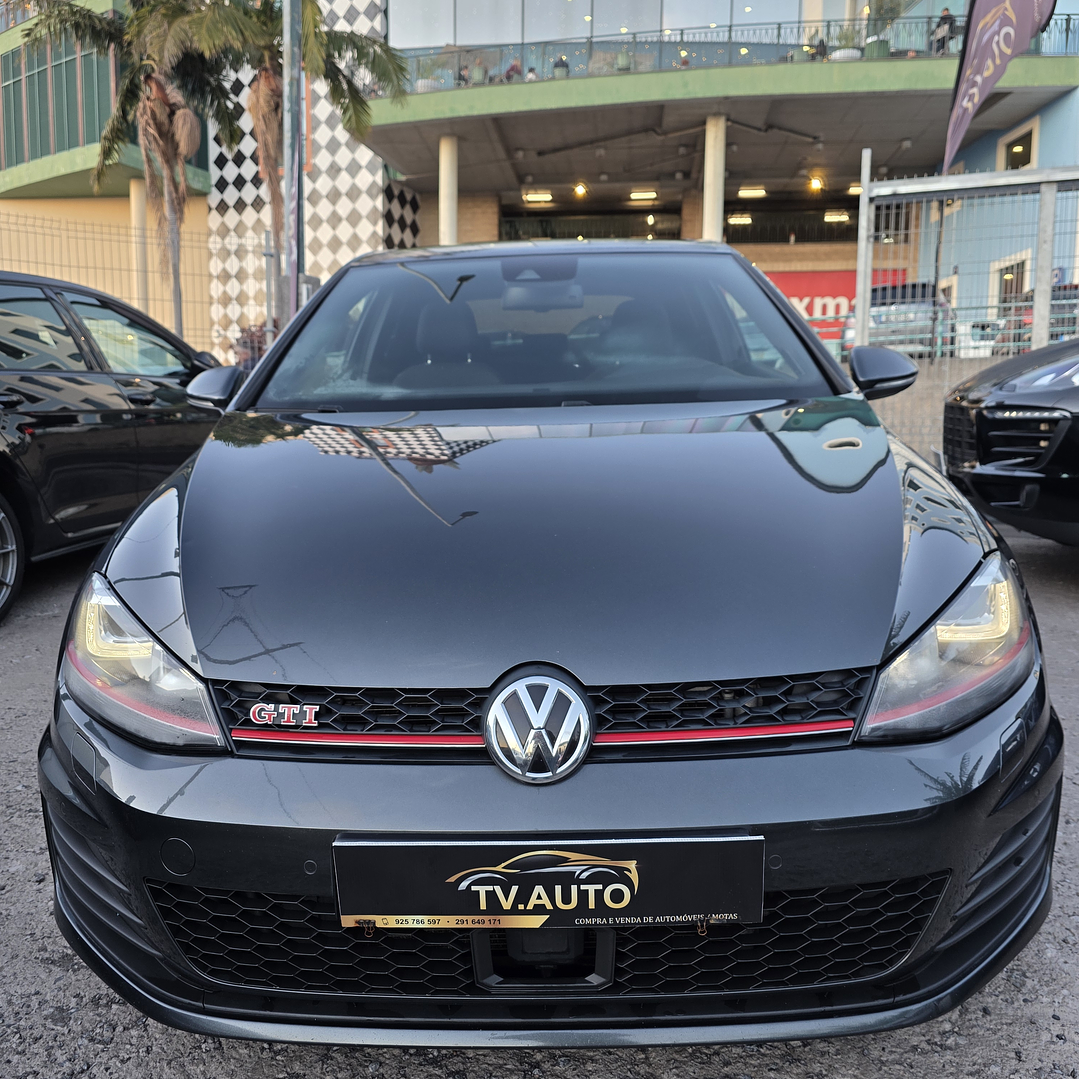 Volkswagen golf 7 GTi performace 3 portas 1