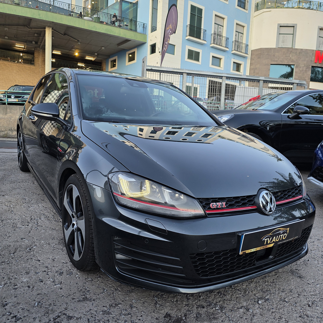 Volkswagen golf 7 GTi performace 3 portas 15
