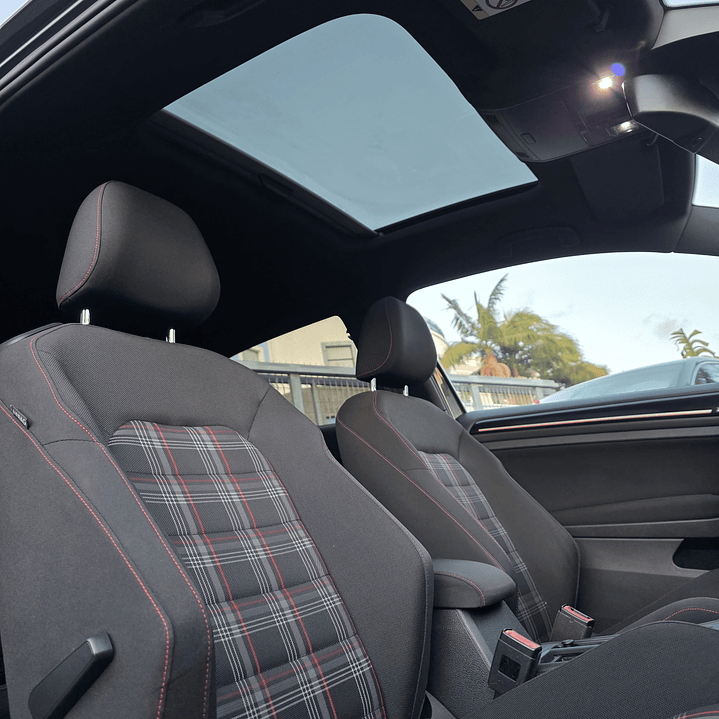 Volkswagen golf 7 GTi performace 3 portas 17