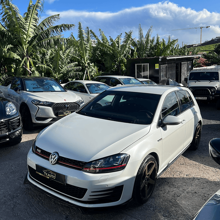 Volkswagen Golf 7 GTi  13