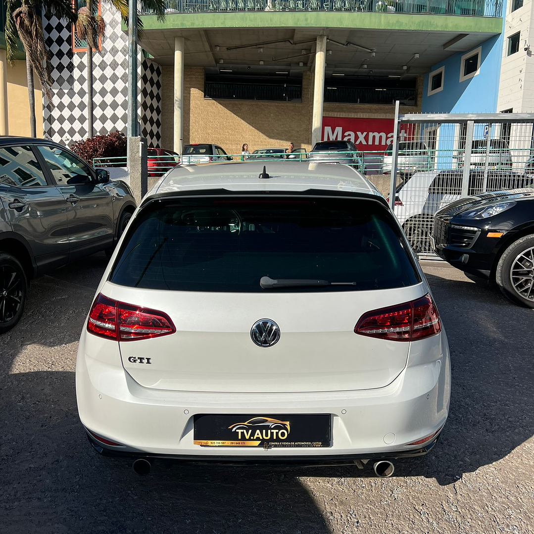 Volkswagen Golf 7 GTi  2