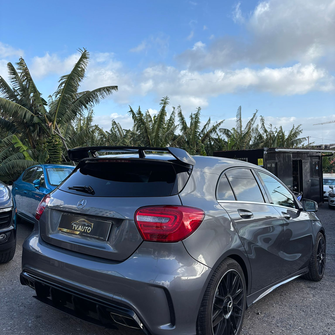 Mercedes class A250 AMG 4