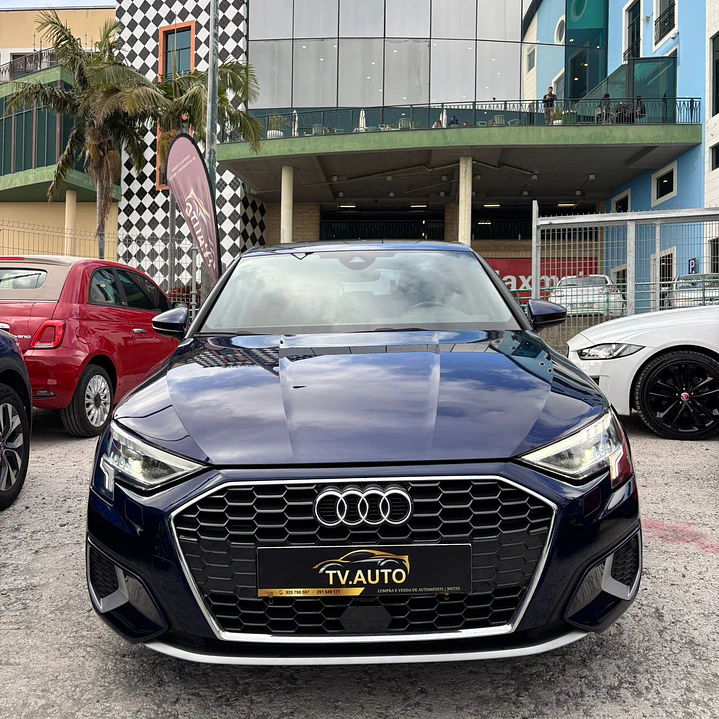 Audi A3 Sportback 30tsi 1