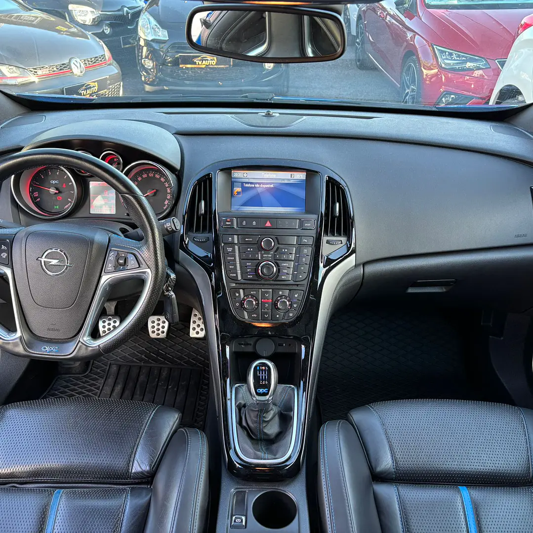 Opel Astra OPC 14