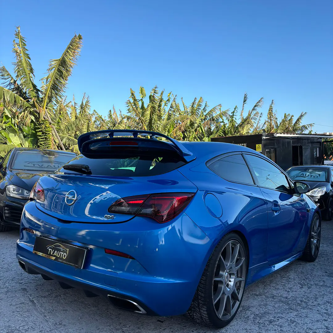 Opel Astra OPC 6