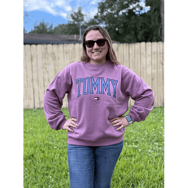 Poleron Tommy Universitario Crew Malva 8