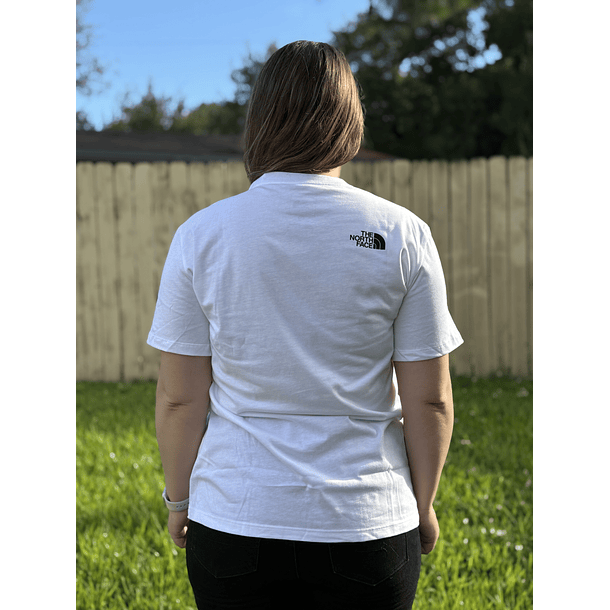 Polera New Views Same Place 4