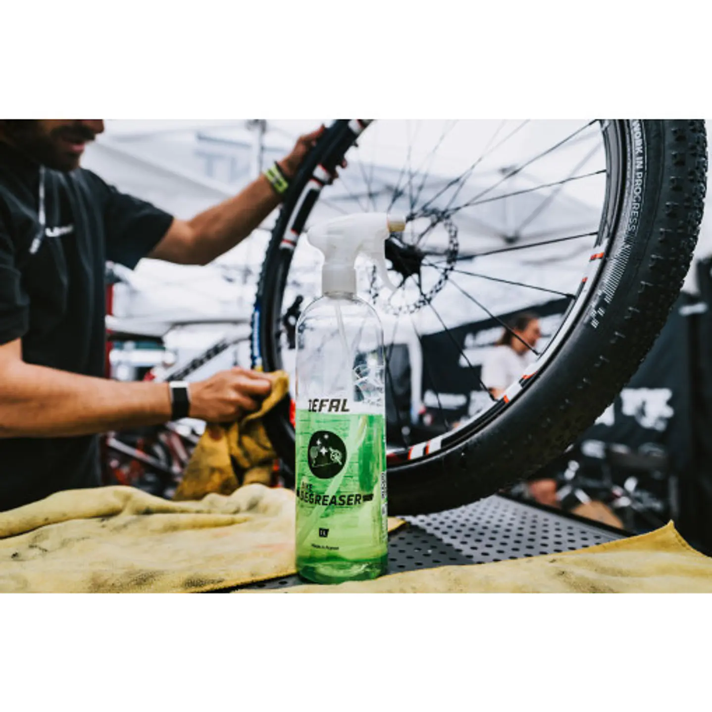 Desengrasante Zefal Bike Degreaser Biodegradable 1Lt.  2
