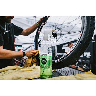 Desengrasante Zefal Bike Degreaser Biodegradable 1Lt. 