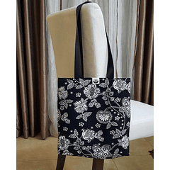 ToteBag Reversível Preta com Flores Brancas