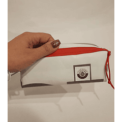 Estojo Box Vermelho - reaproveitamento de Lona Publicitária - Upcycling