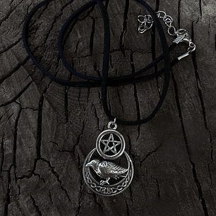 Collar cuervo protector