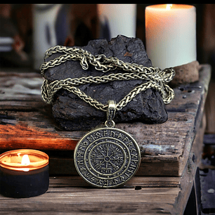 Collar runas vikingas