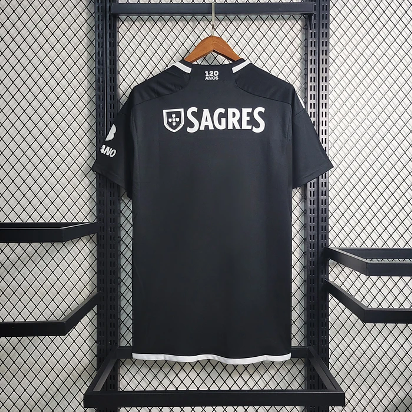 Kit alternatif Benfica 2023/24 2