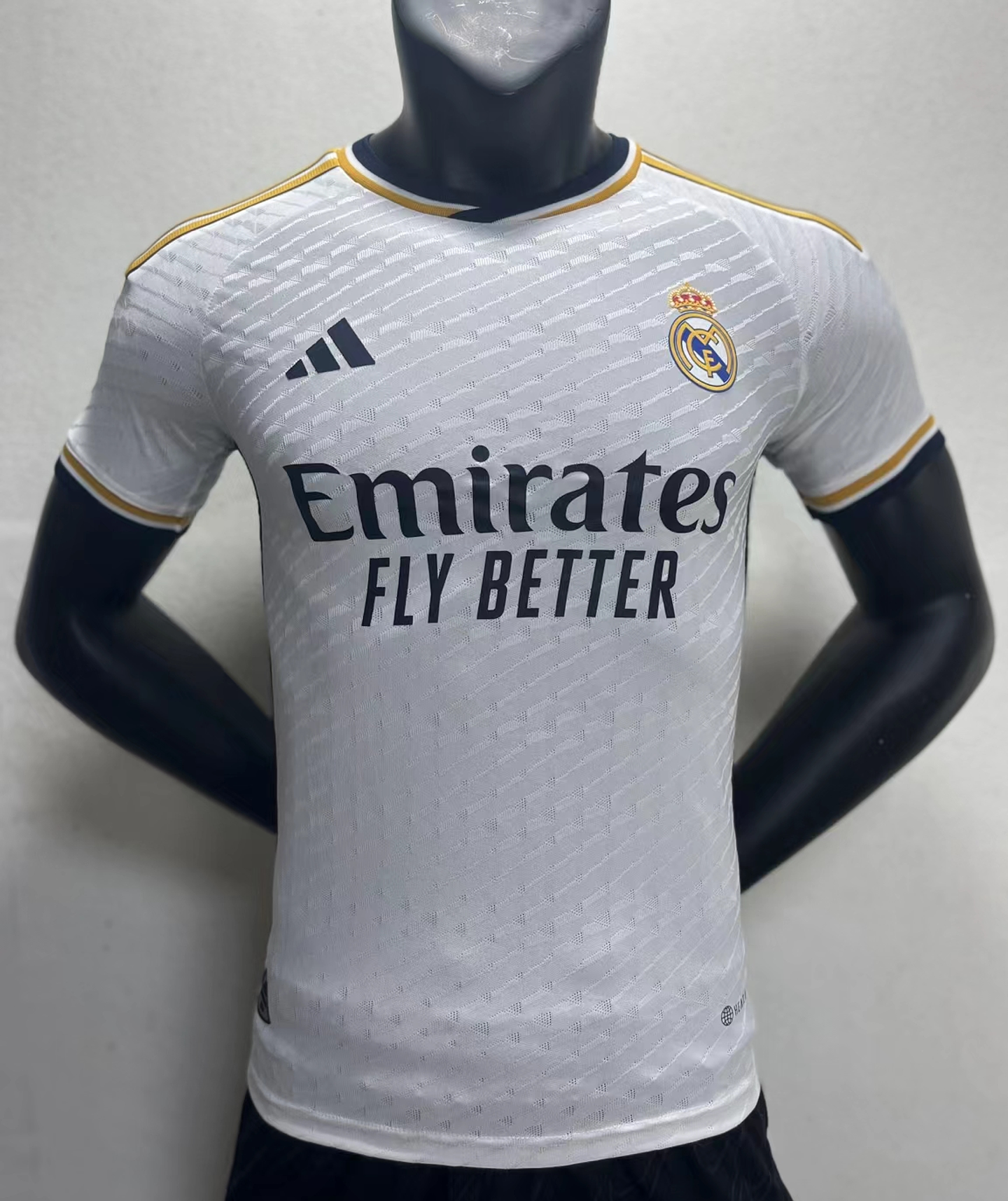 Real Madrid Home Shirt 23/24 PLAYER'S EDITION 1
