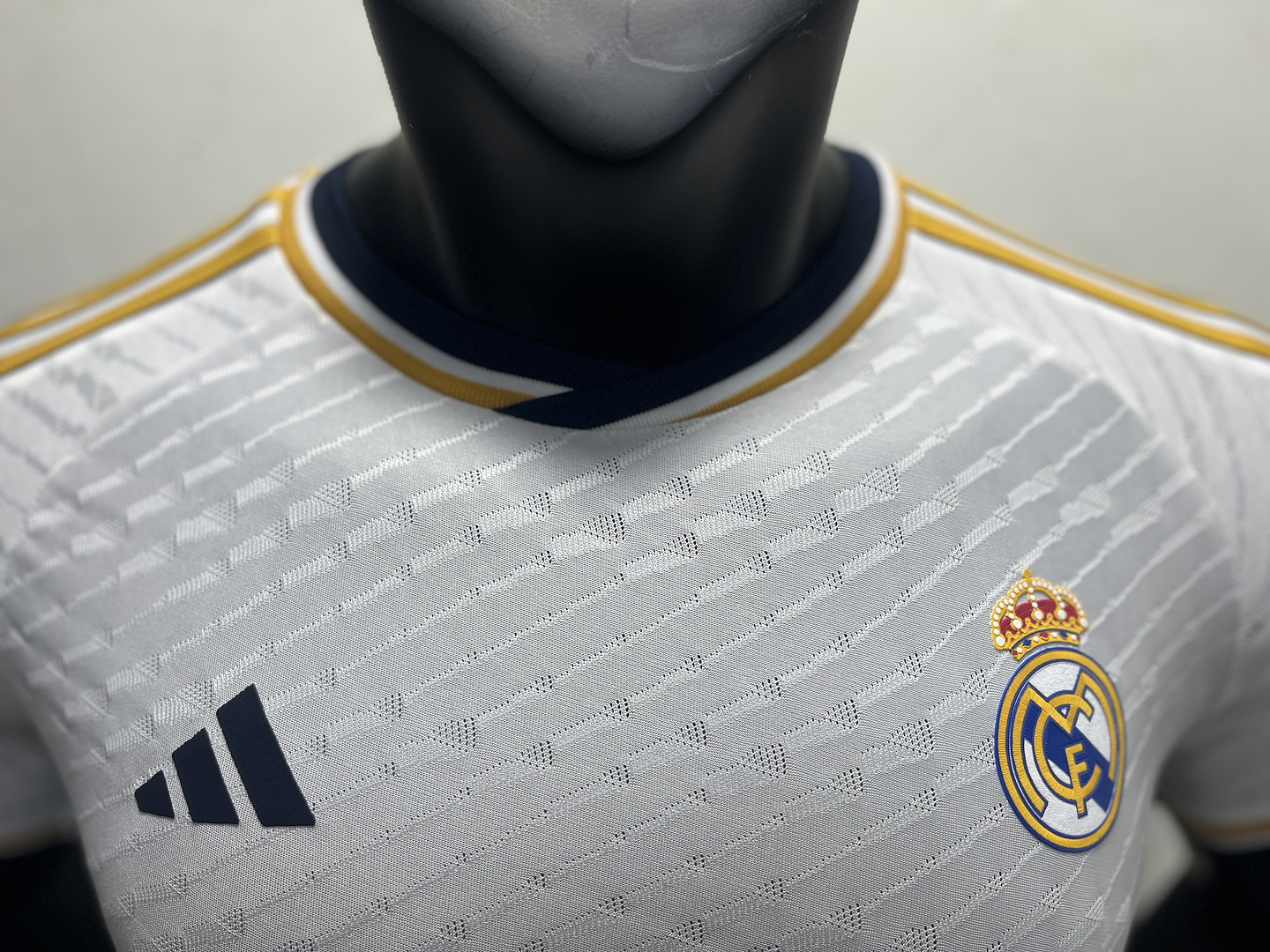 Real Madrid Home Shirt 23/24 PLAYER'S EDITION 6