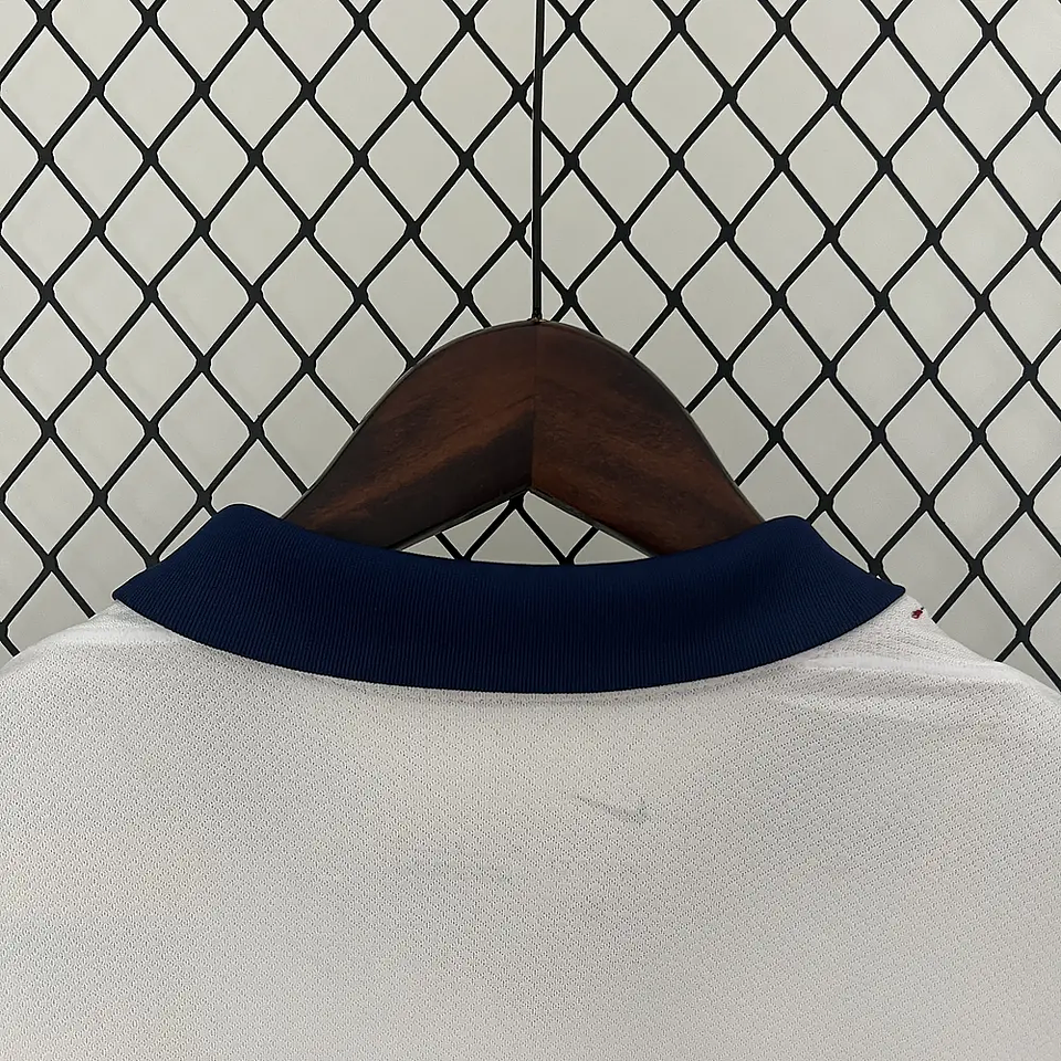 Inglaterra Equipamento Principal Euro 2024 5