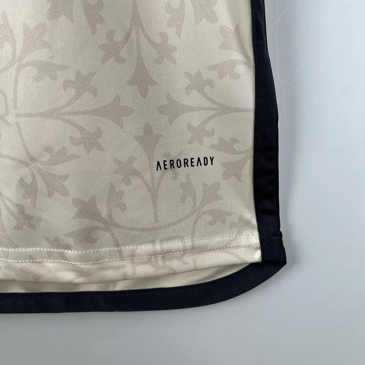 Roma Equipamento Alternativo 2023/24 8