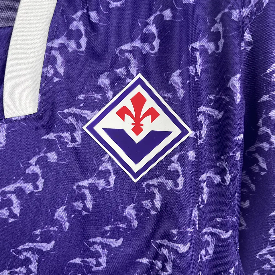 Fiorentina Equipamento Principal 2023/24 3