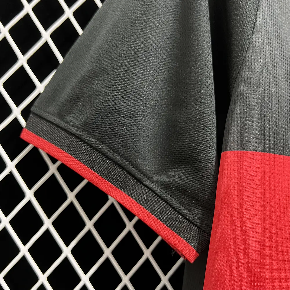 Bayer Leverkusen Equipamento Principal 2023/24 6