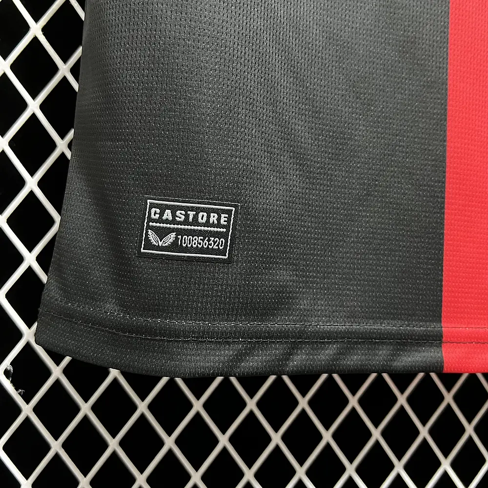 Bayer Leverkusen Equipamento Principal 2023/24 7