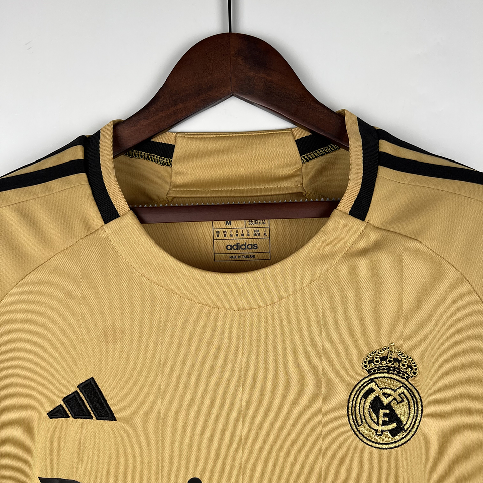 Real Madrid Gold Edition 2023/24 4