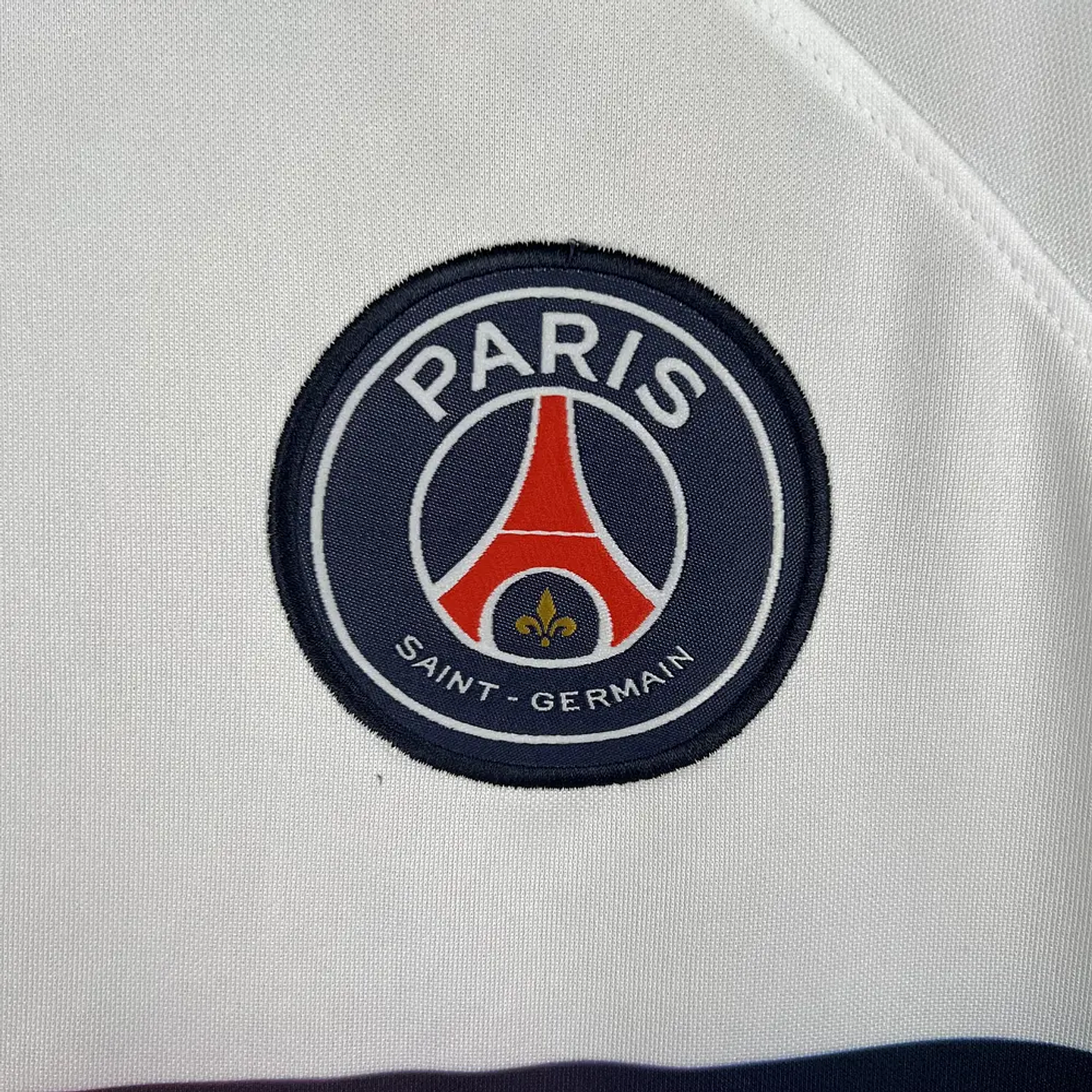 PSG Equipamento Alternativo 2023/24 4