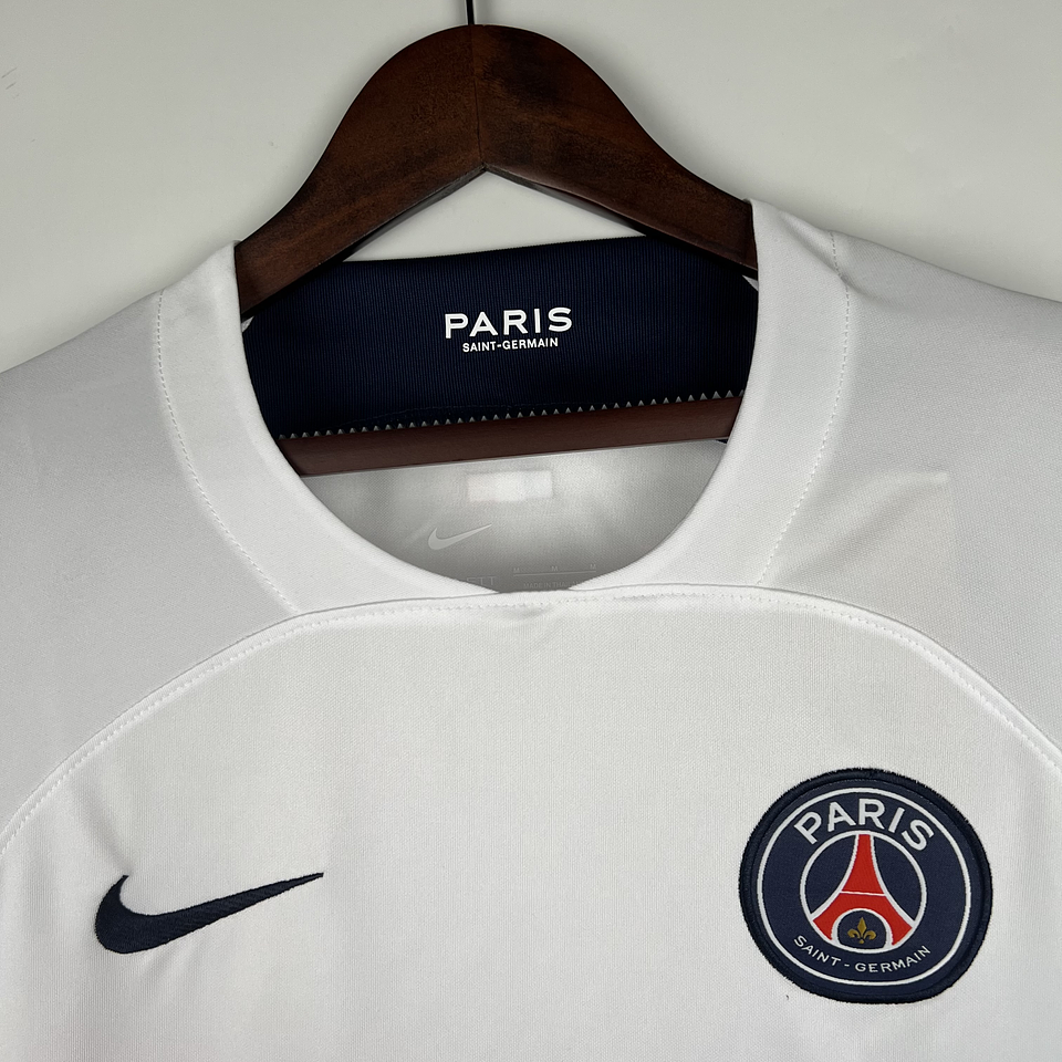 PSG Equipamento Alternativo 2023/24 5