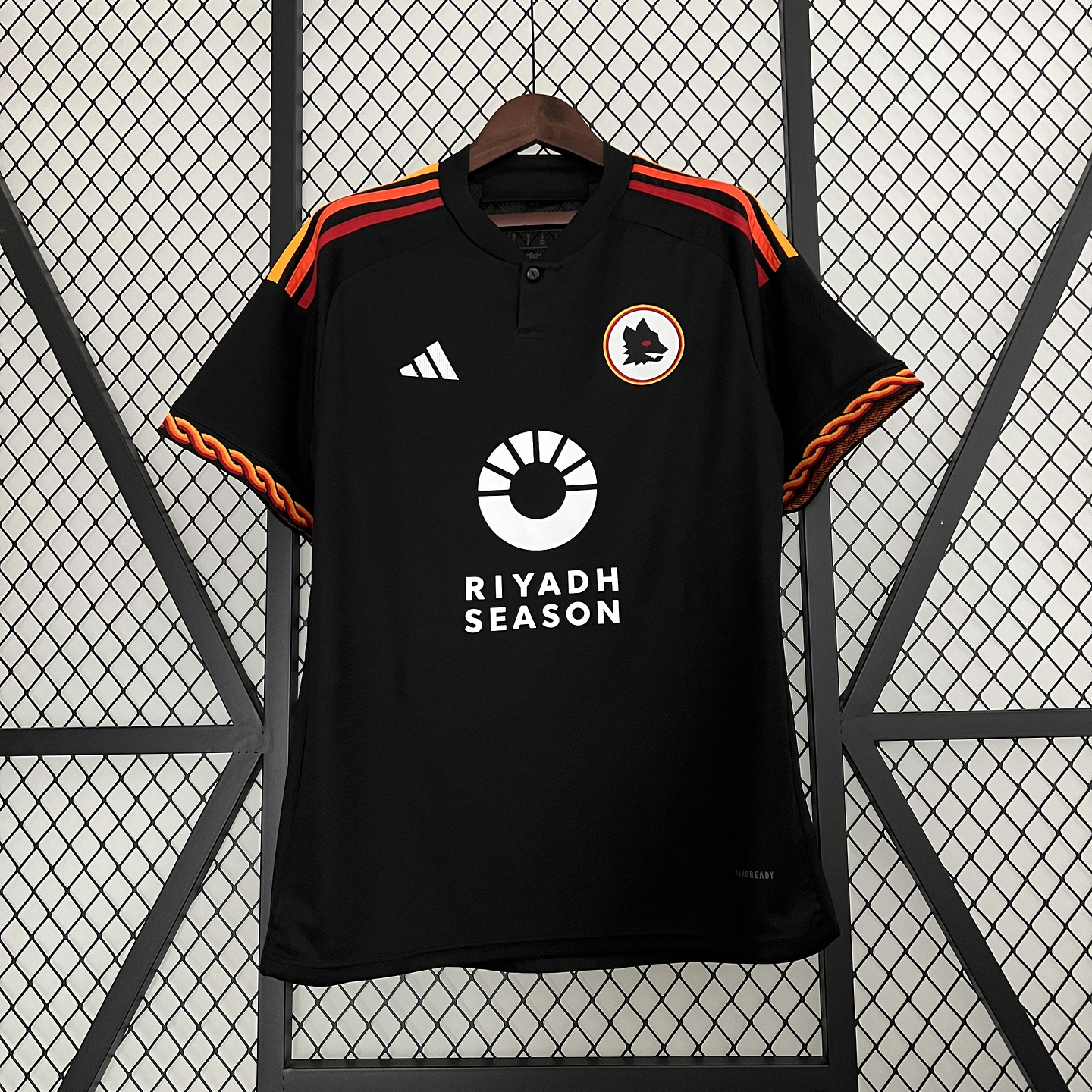 Roma Terceiro Equipamento 2023/24 1