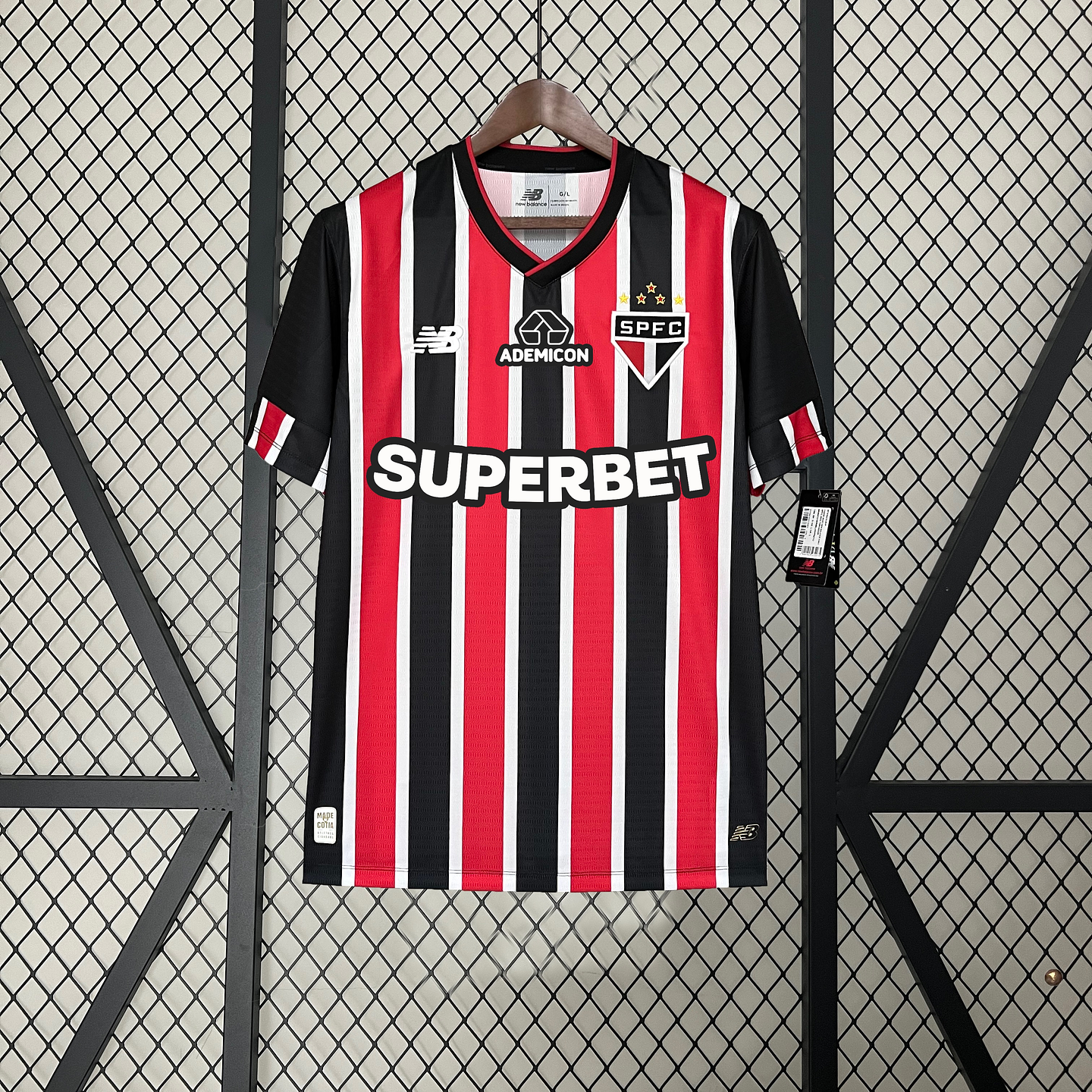 São Paulo Equipamento Alternativo 2024/25 1