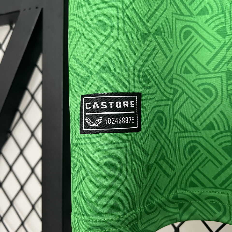 Irlanda Equipamento Principal 2024/25 9