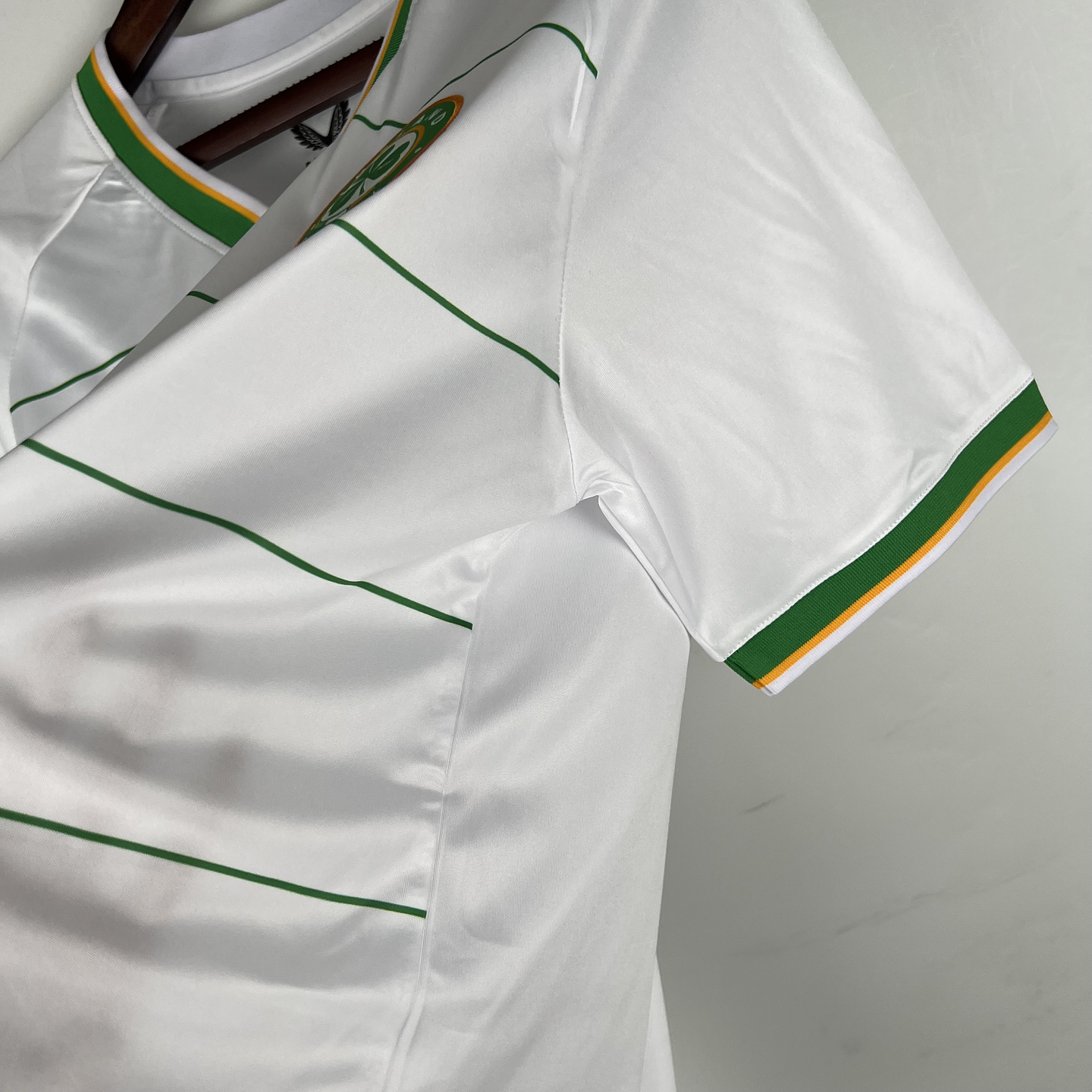 Irlanda Equipamento Alternativo 2024/25 7