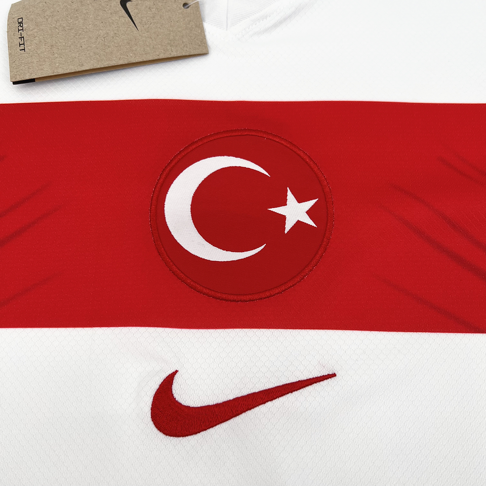 Turquia Equipamento Principal Euro 2024 3