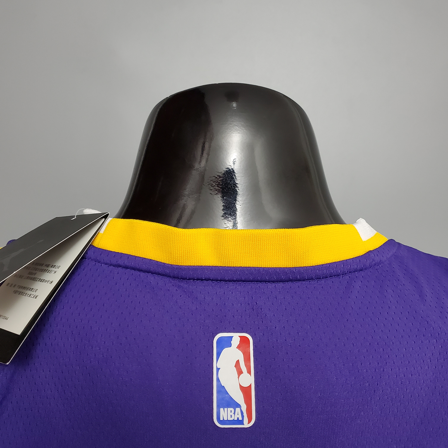 Los Angeles Lakers 4