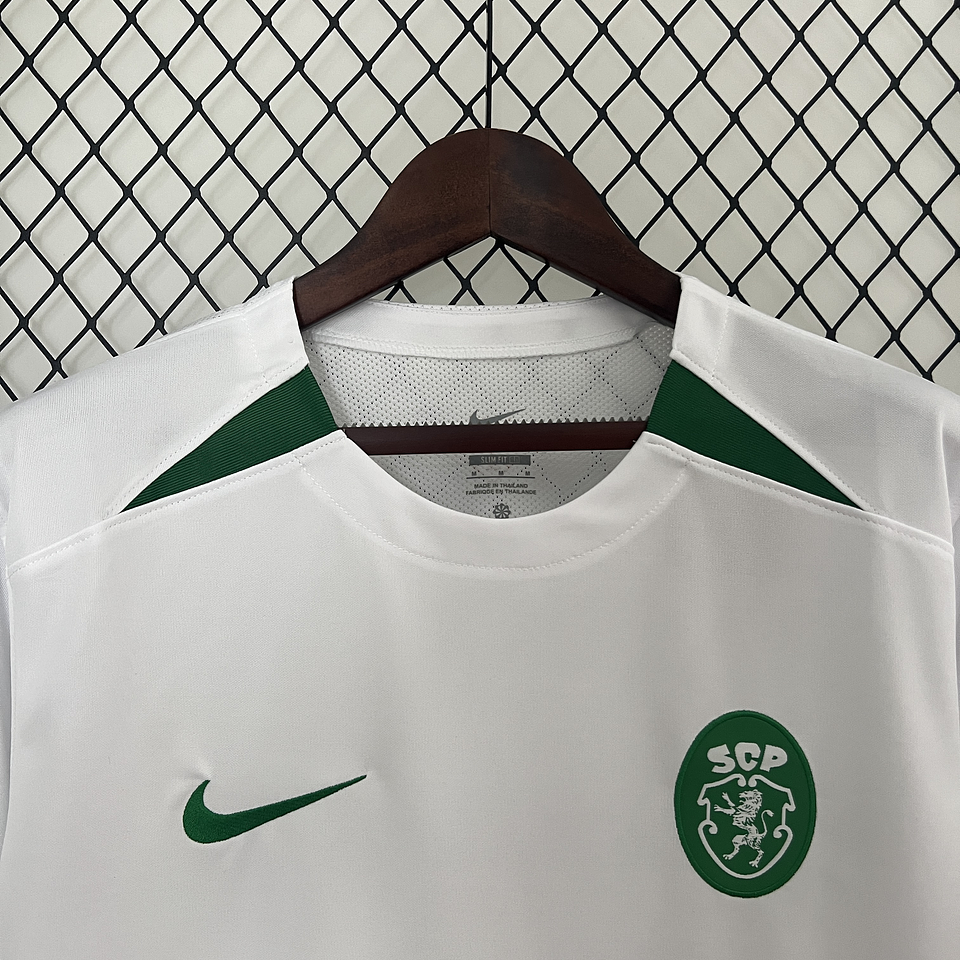 Sporting Equipamento Alternativo 2024/25 5