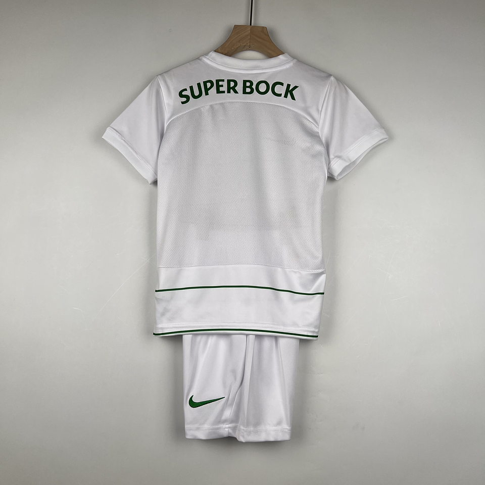 Sporting Equipamento Alternativo 2023/24 Kit-Criança 2