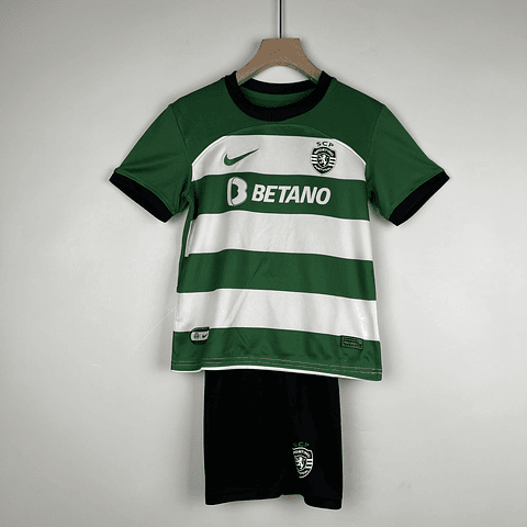 Sporting Equipamento Principal 2023/24 Kit-Criança