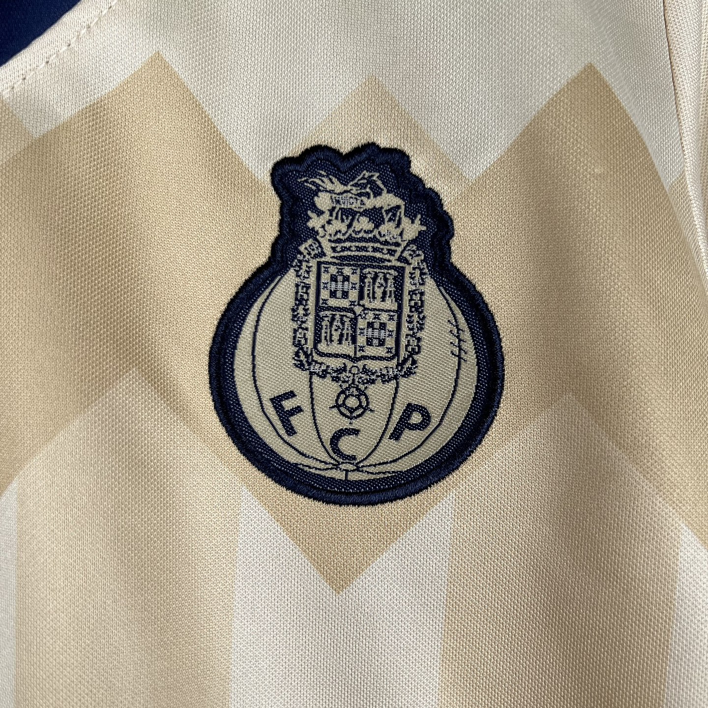 Porto Equipamento Alternativo 2023/24 Kit-Criança 3